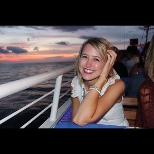 Meet your Posher, Chelsey